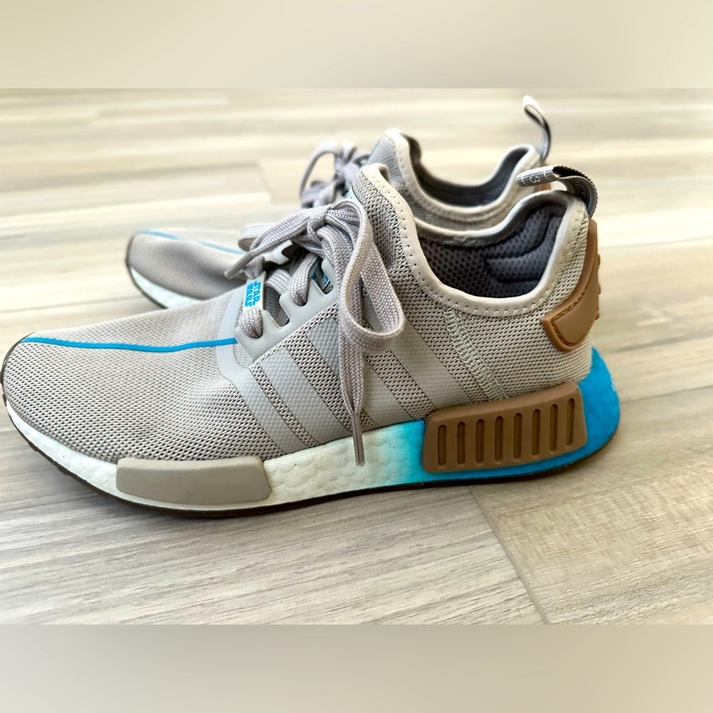 Adidas NMD R1 Star Wars REY Shoes Women’s size 7.5